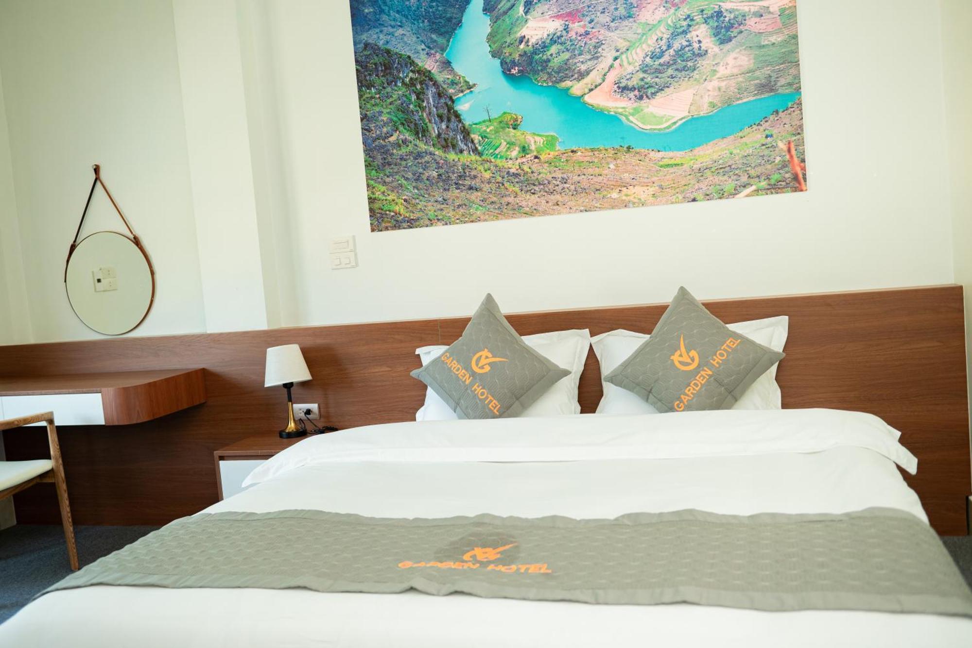 Garden Hotel II Ha Giang Buitenkant foto