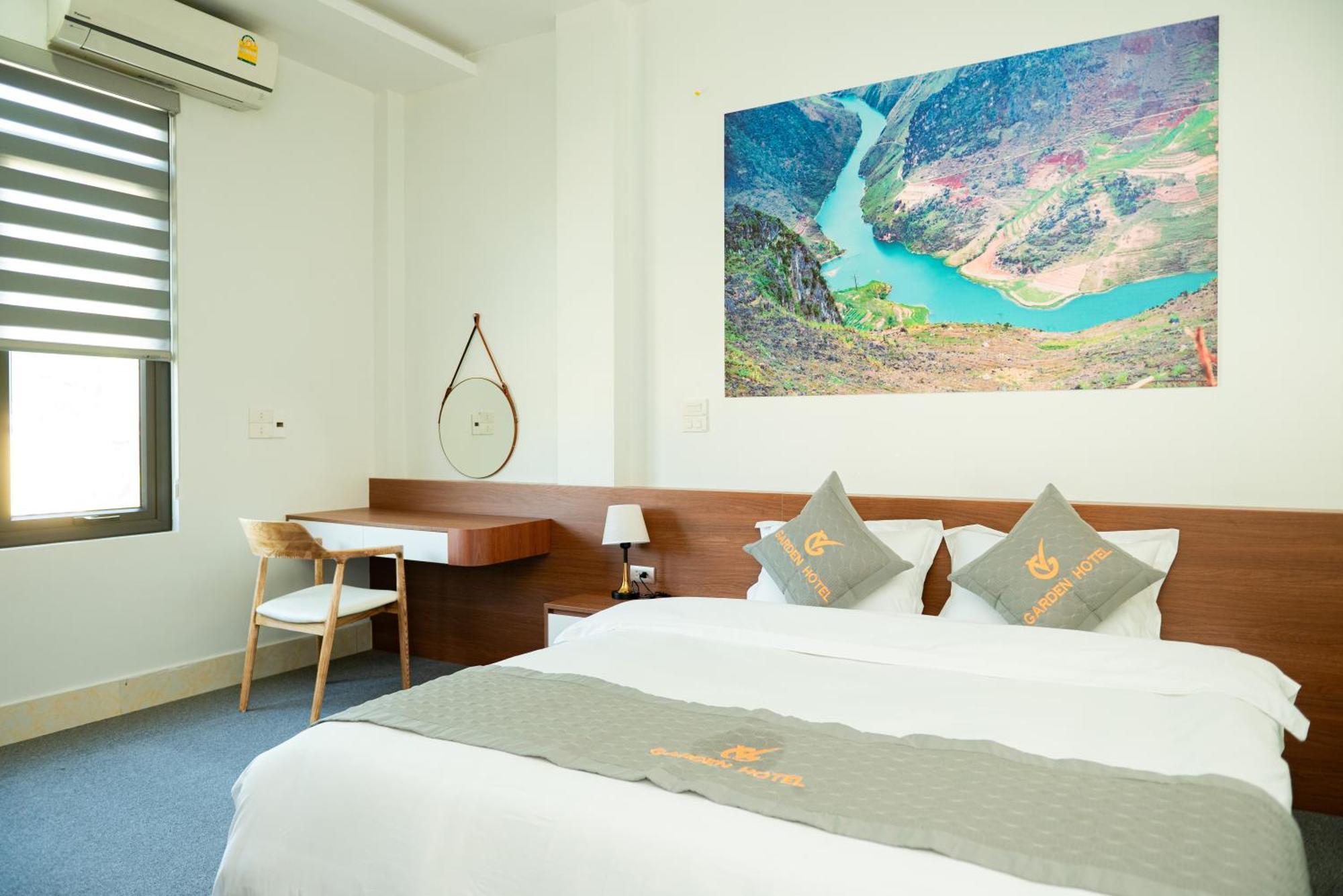 Garden Hotel II Ha Giang Buitenkant foto