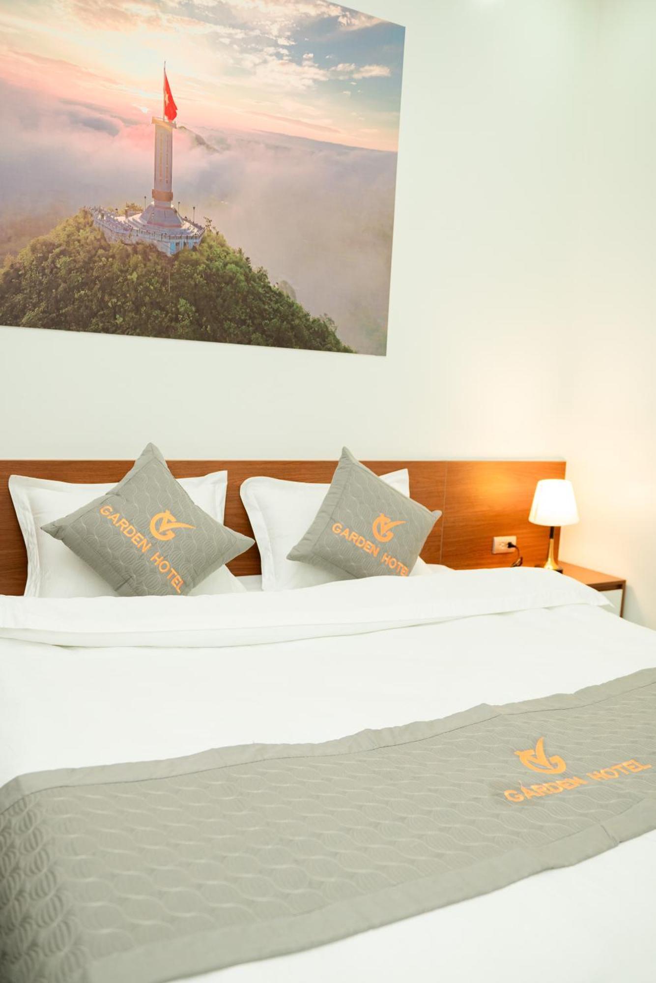 Garden Hotel II Ha Giang Buitenkant foto