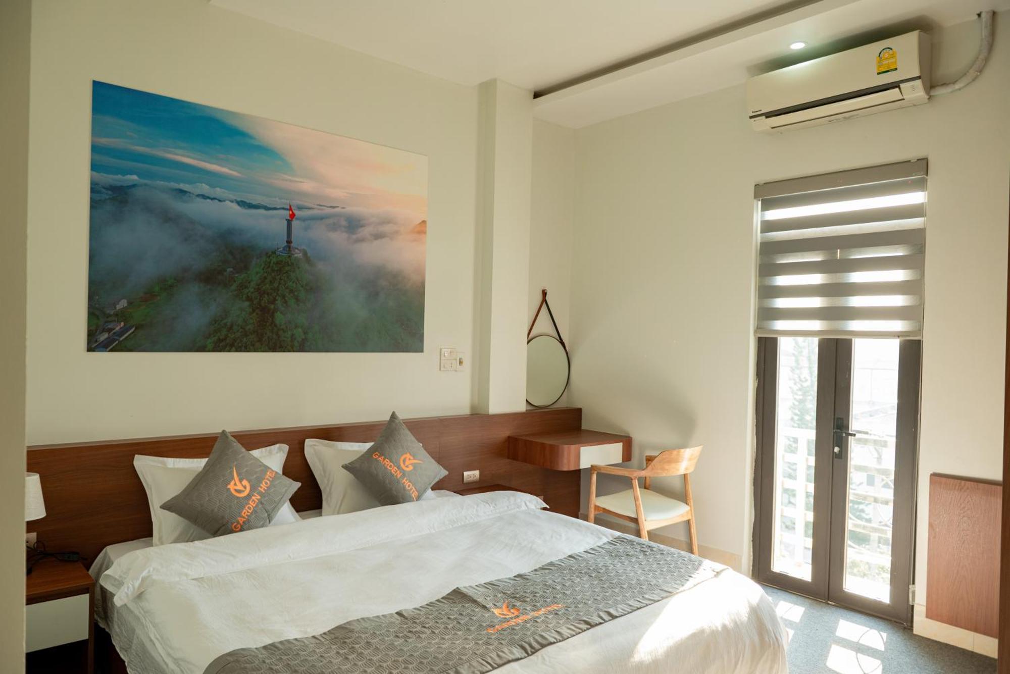 Garden Hotel II Ha Giang Buitenkant foto
