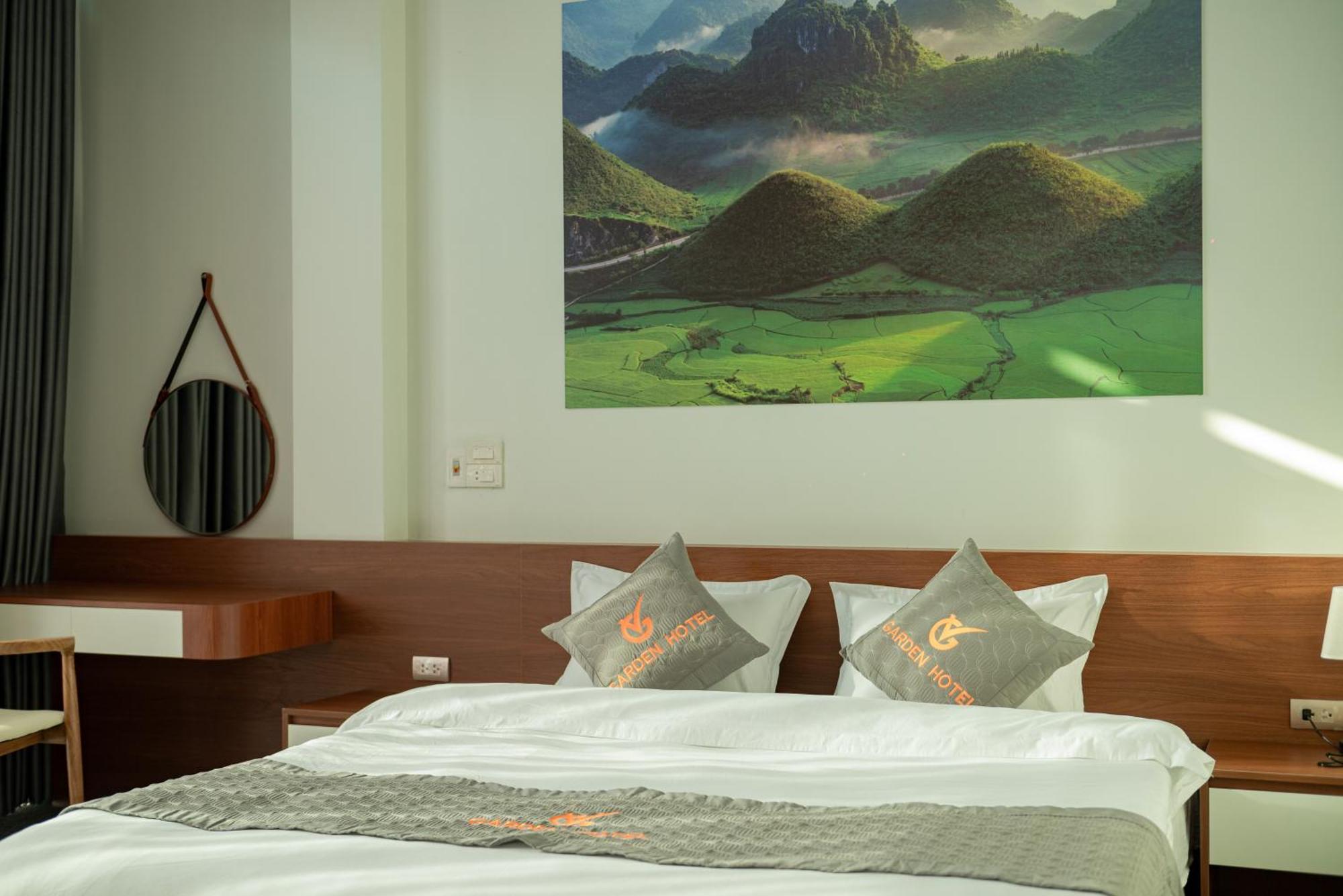 Garden Hotel II Ha Giang Buitenkant foto